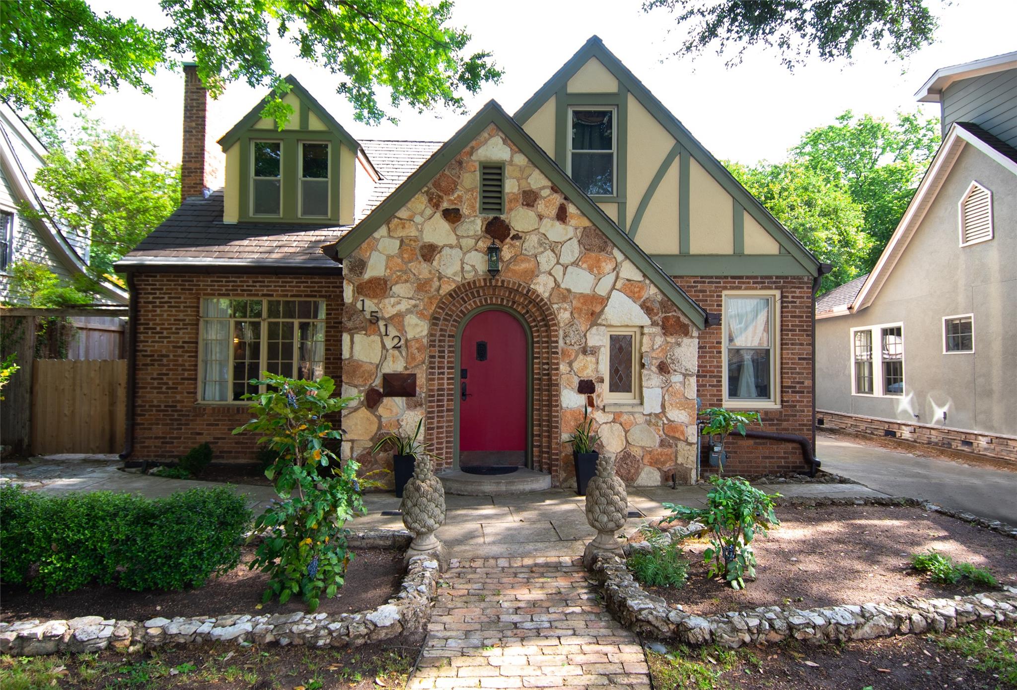 1512 Northwood Road Austin TX 78703