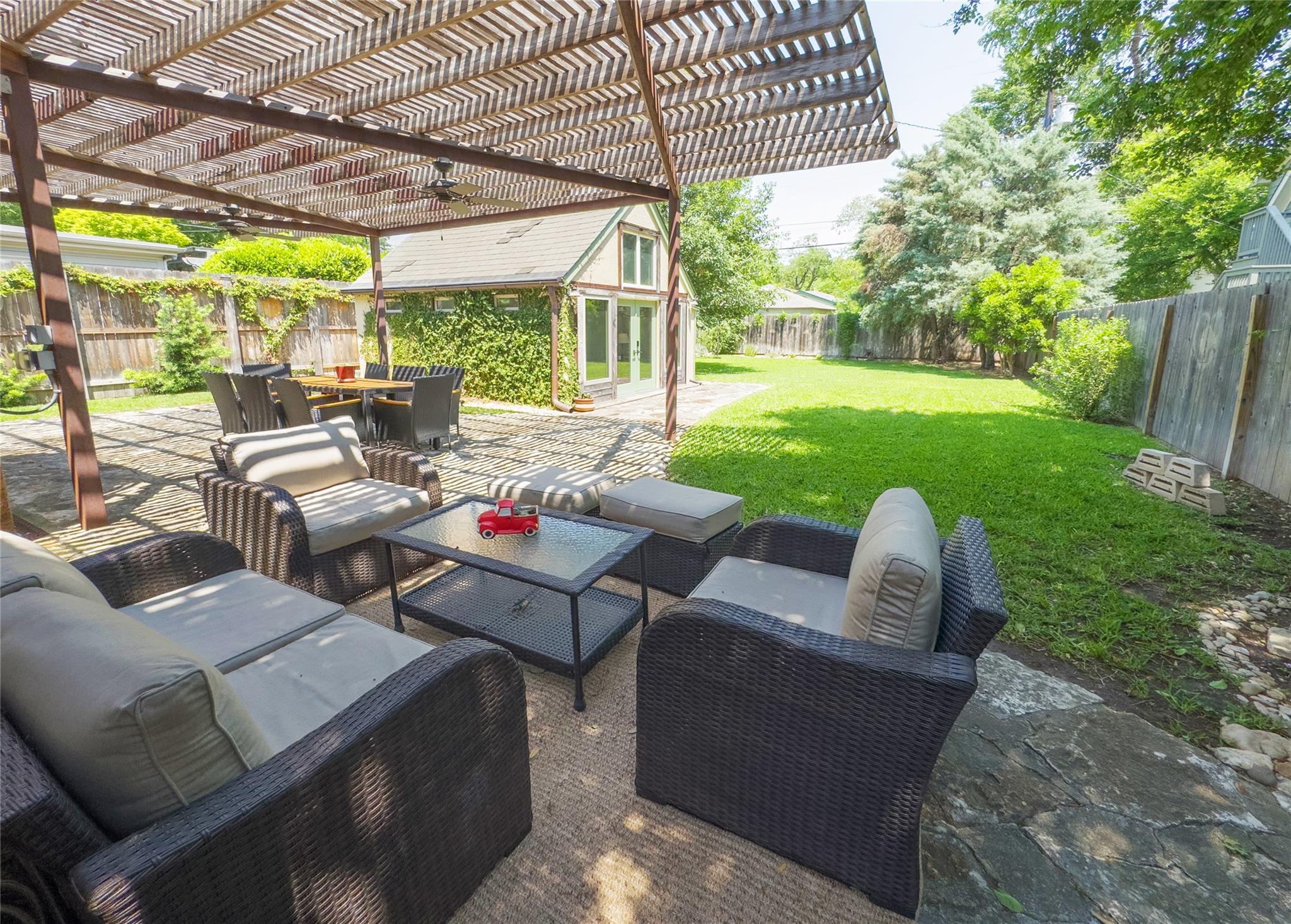 1512 Northwood Road Austin TX 78703