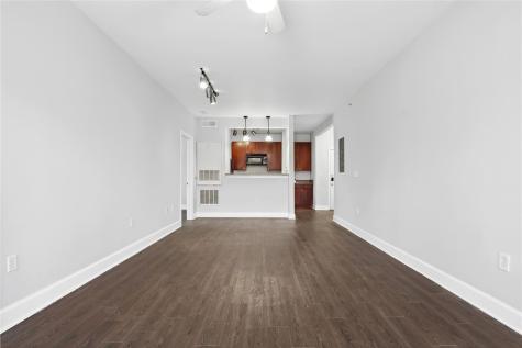 1901 Crossing Place Austin TX 78741