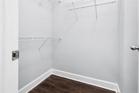 1901 Crossing Place Austin TX 78741