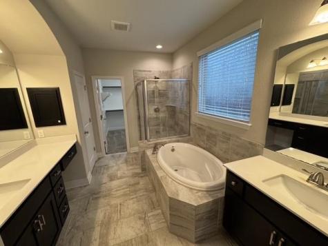 5516 Traviston Court Austin TX 78738