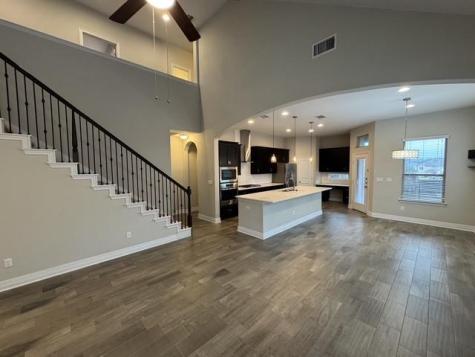 5516 Traviston Court Austin TX 78738