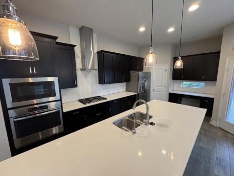 5516 Traviston Court Austin TX 78738