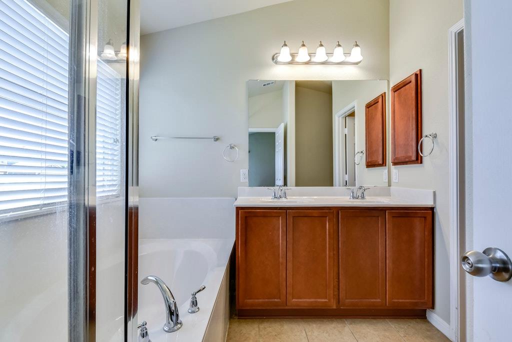 18401 NE Friendship Hill Drive Pflugerville TX 78660