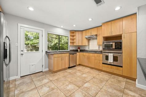 11608 Big Trail Austin TX 78759