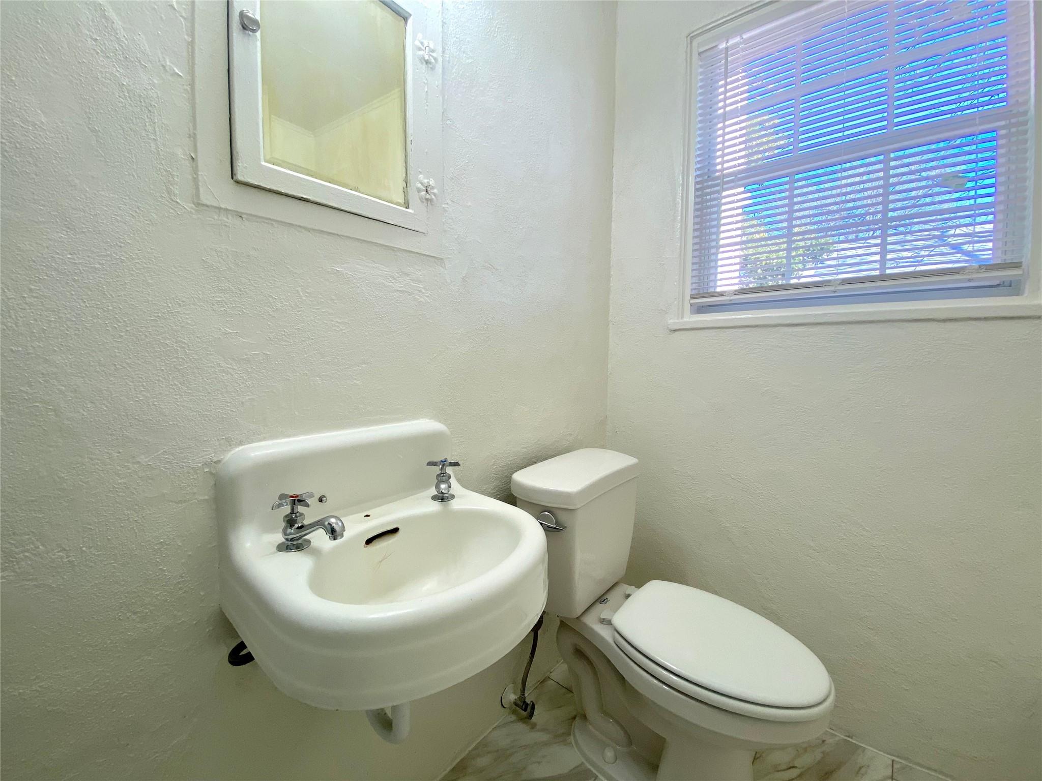 5009 Avenue G Avenue Austin TX 78751