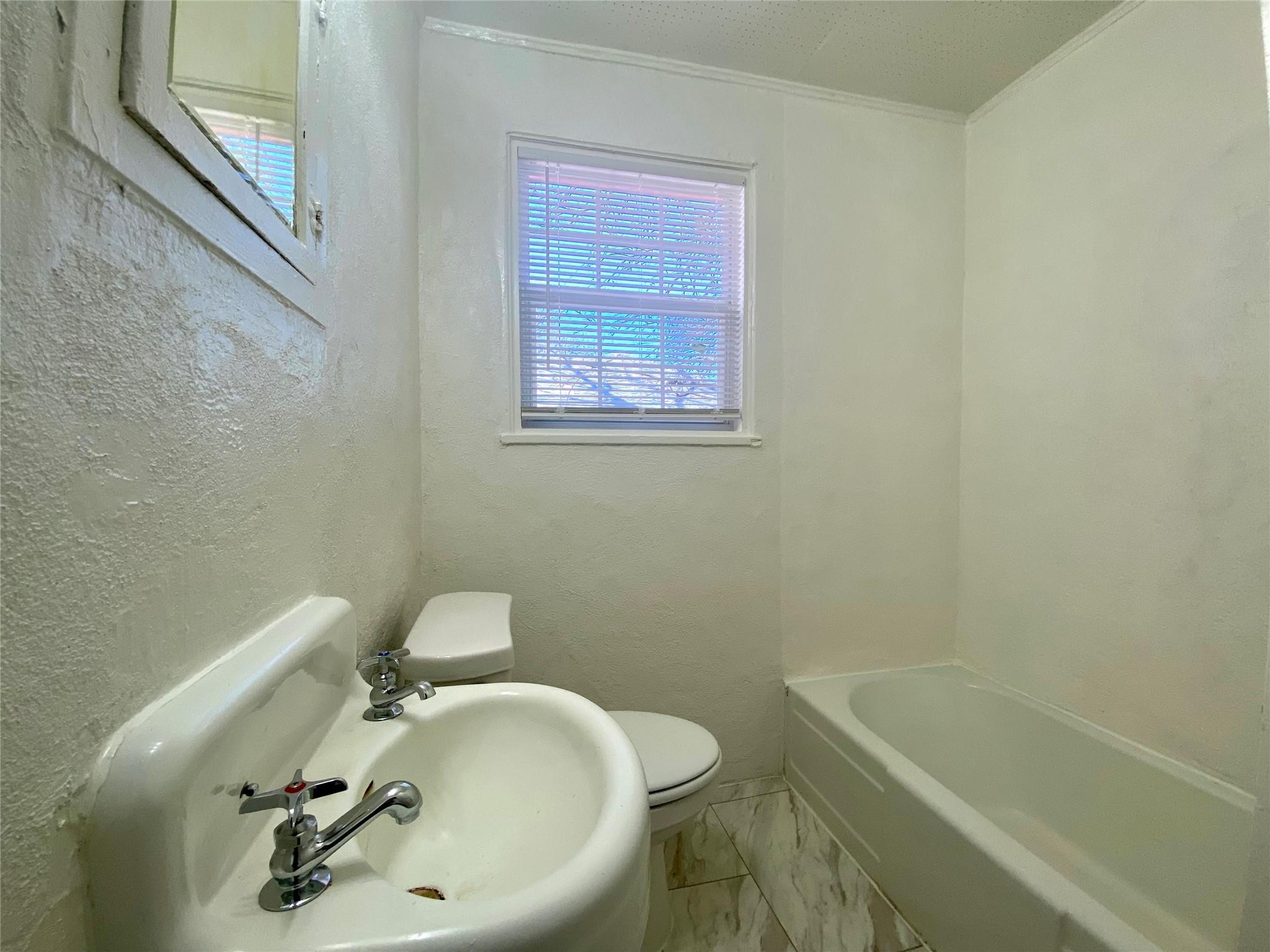 5009 Avenue G Avenue Austin TX 78751