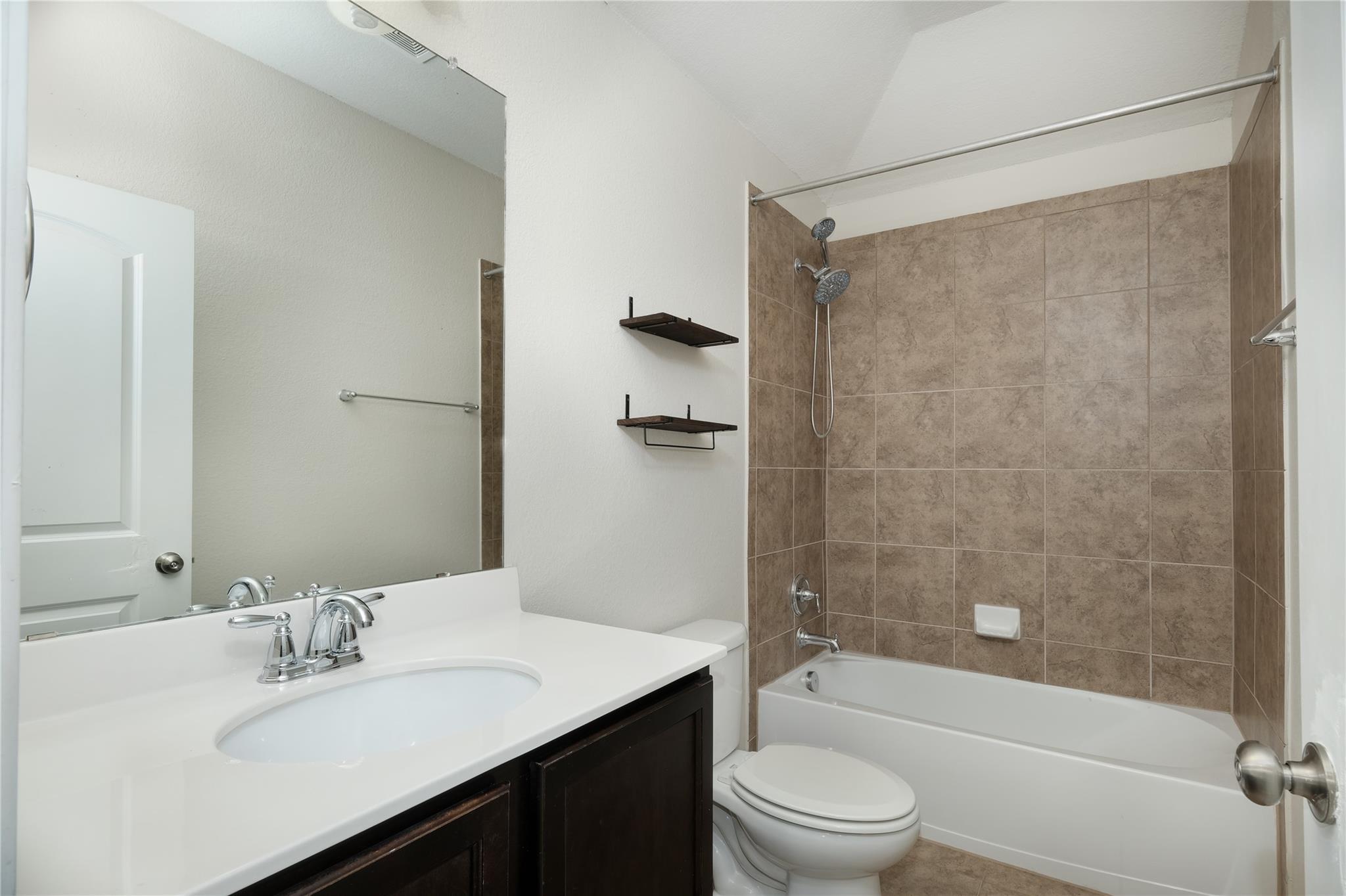 1804 Elaina Loop Leander TX 78641