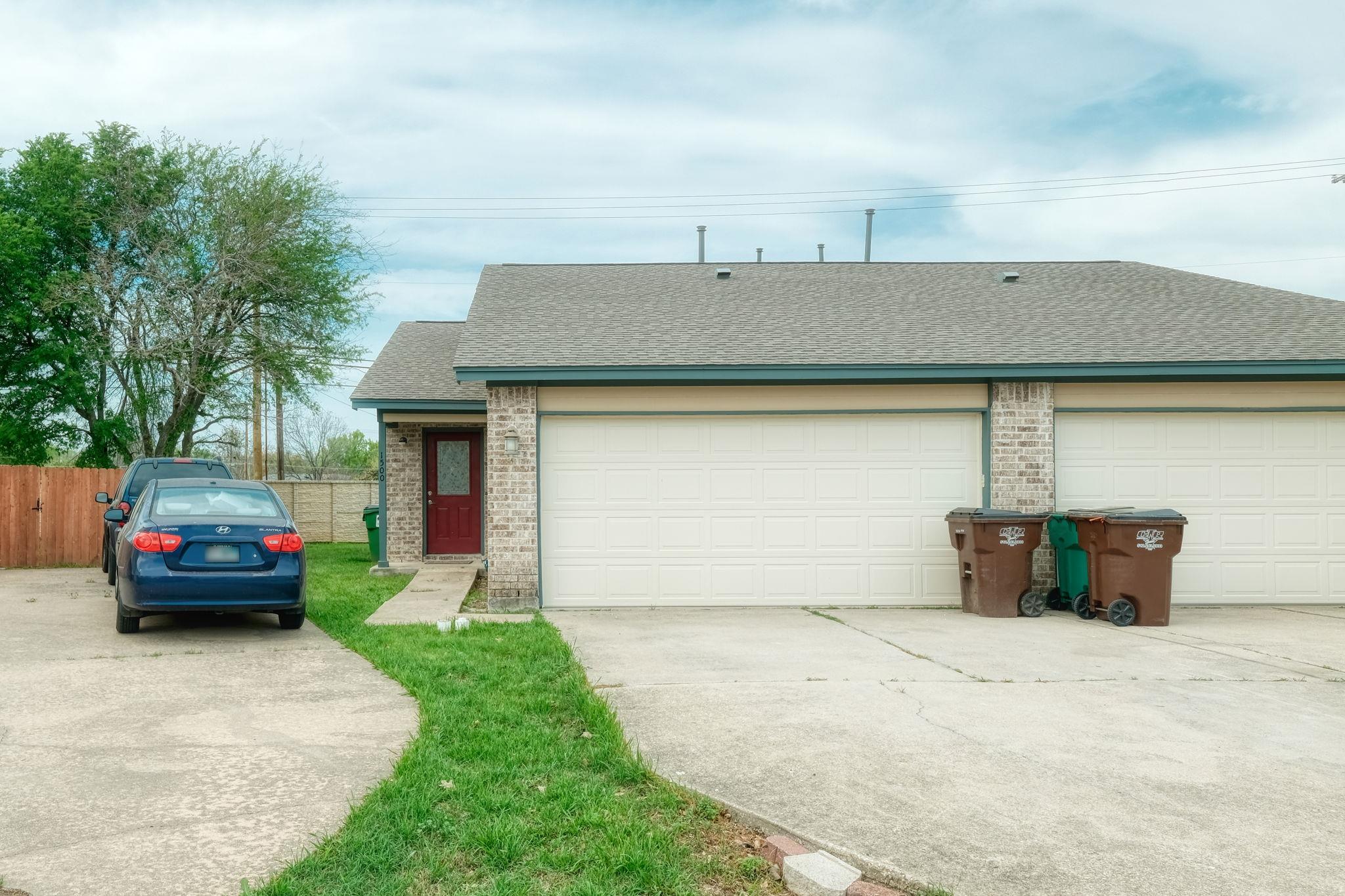 1502 Zephyr Lane Round Rock TX 78664