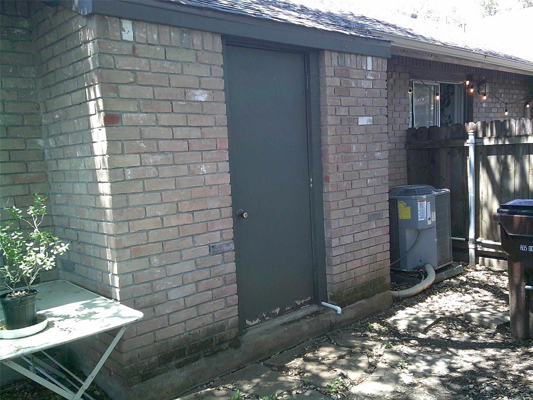1015 E Yager Lane E Austin TX 78753
