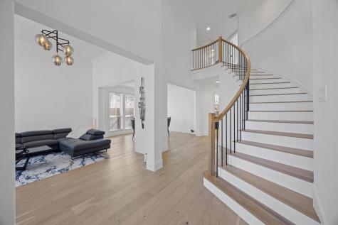 1409 Vibar Cove Round Rock TX 78681