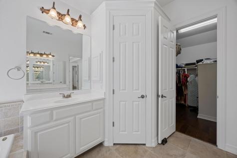 1409 Vibar Cove Round Rock TX 78681