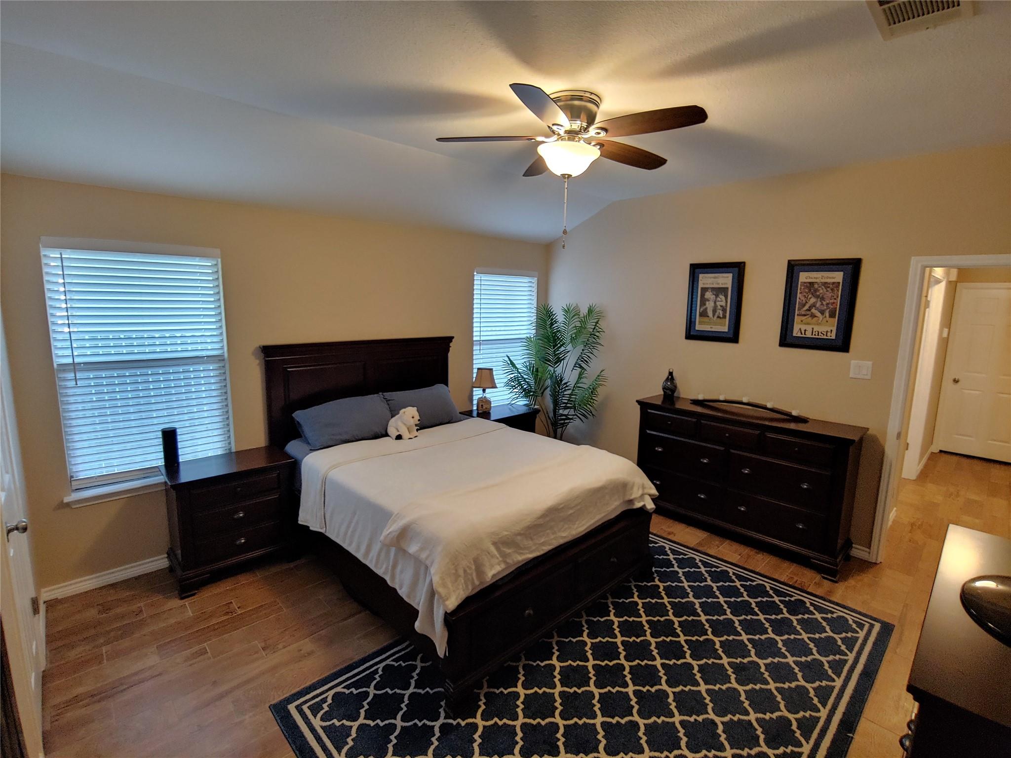 8124 Tockington Way Austin TX 78748