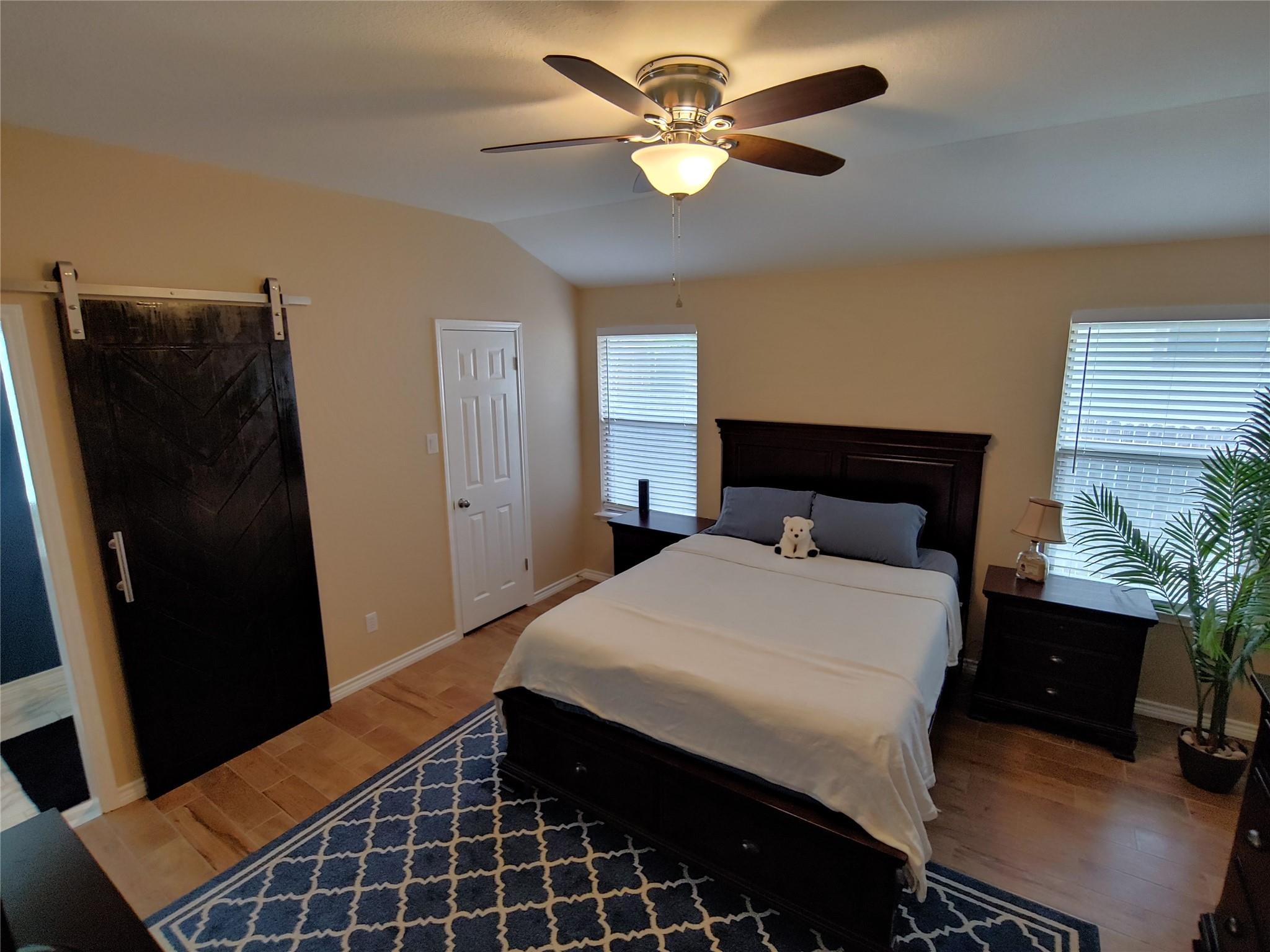 8124 Tockington Way Austin TX 78748