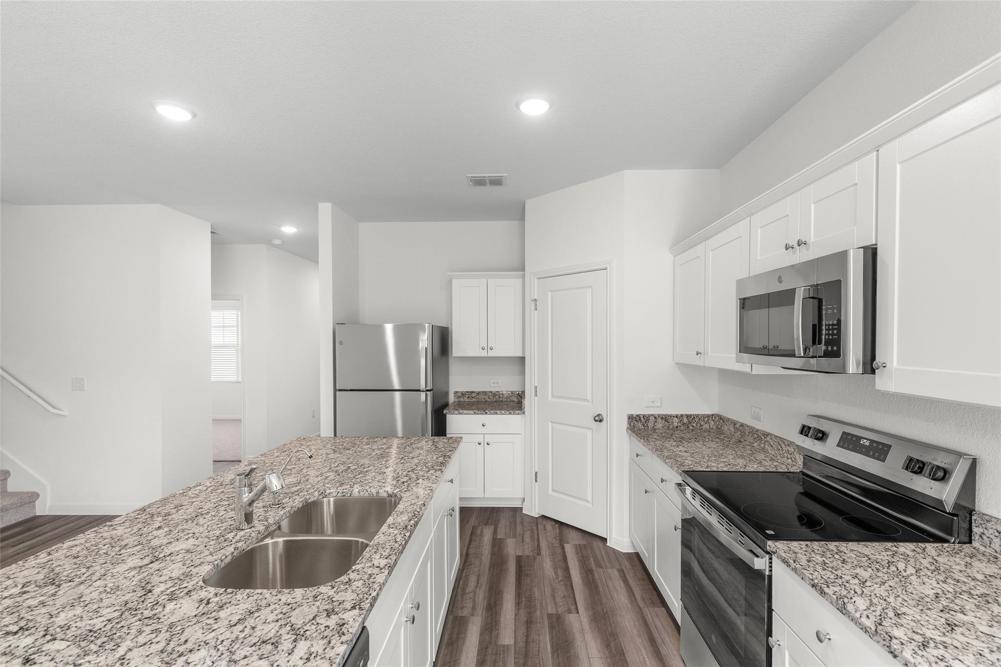 140 Mullen Way Taylor TX 76574