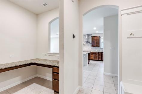 10404 Choctaw Print Way Manor TX 78653