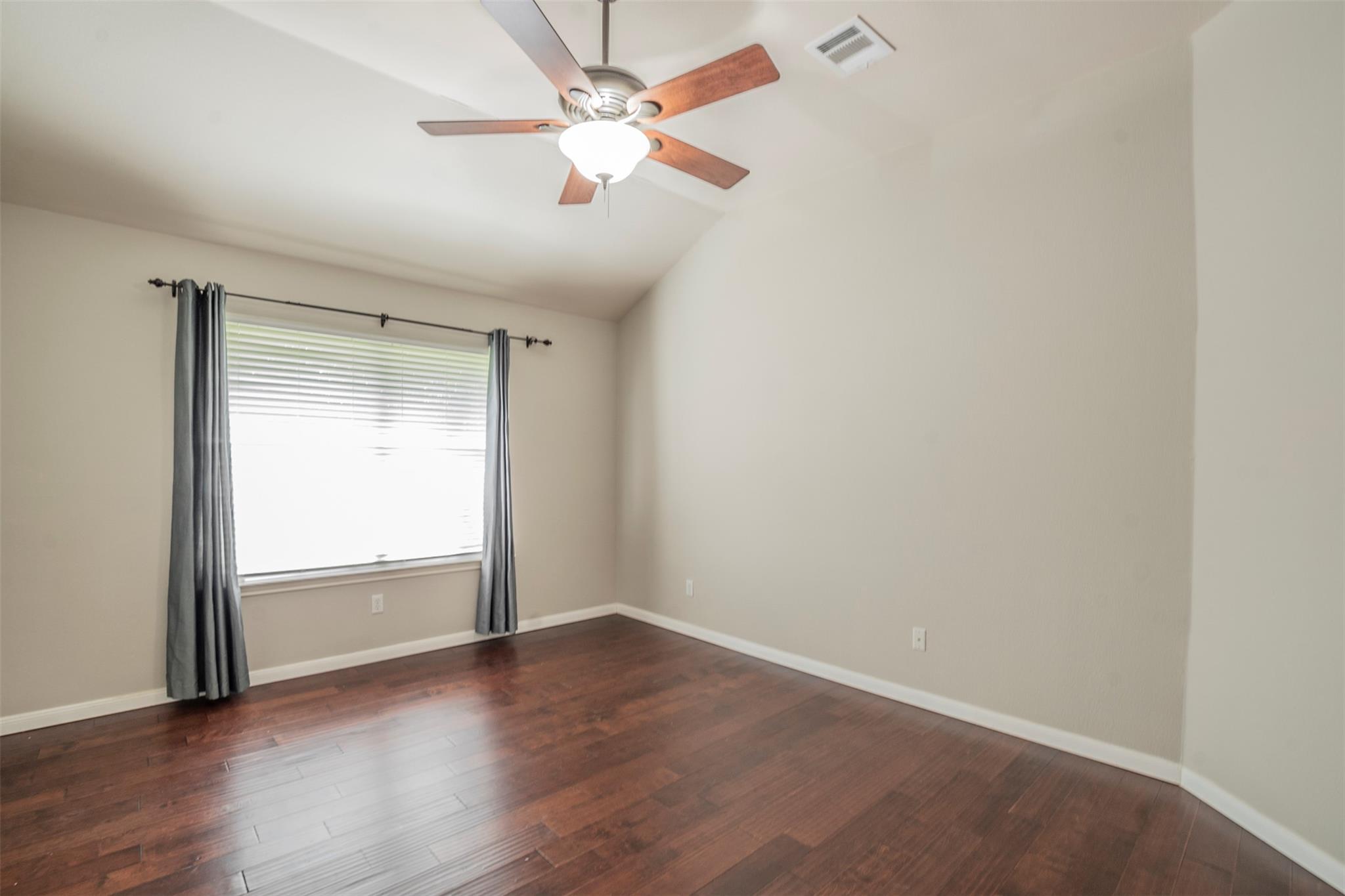 9009 Sommerland Way Austin TX 78749