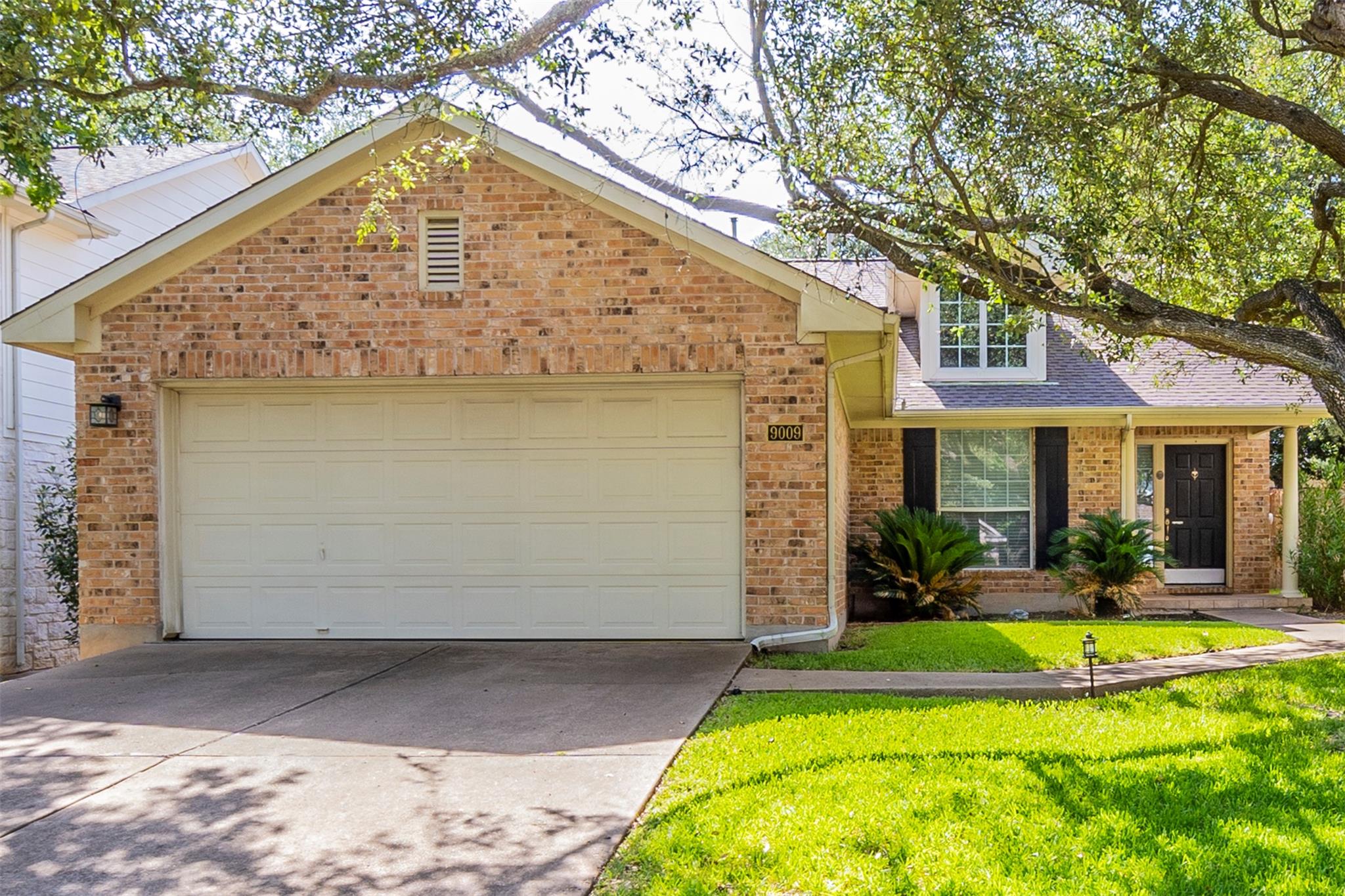 9009 Sommerland Way Austin TX 78749