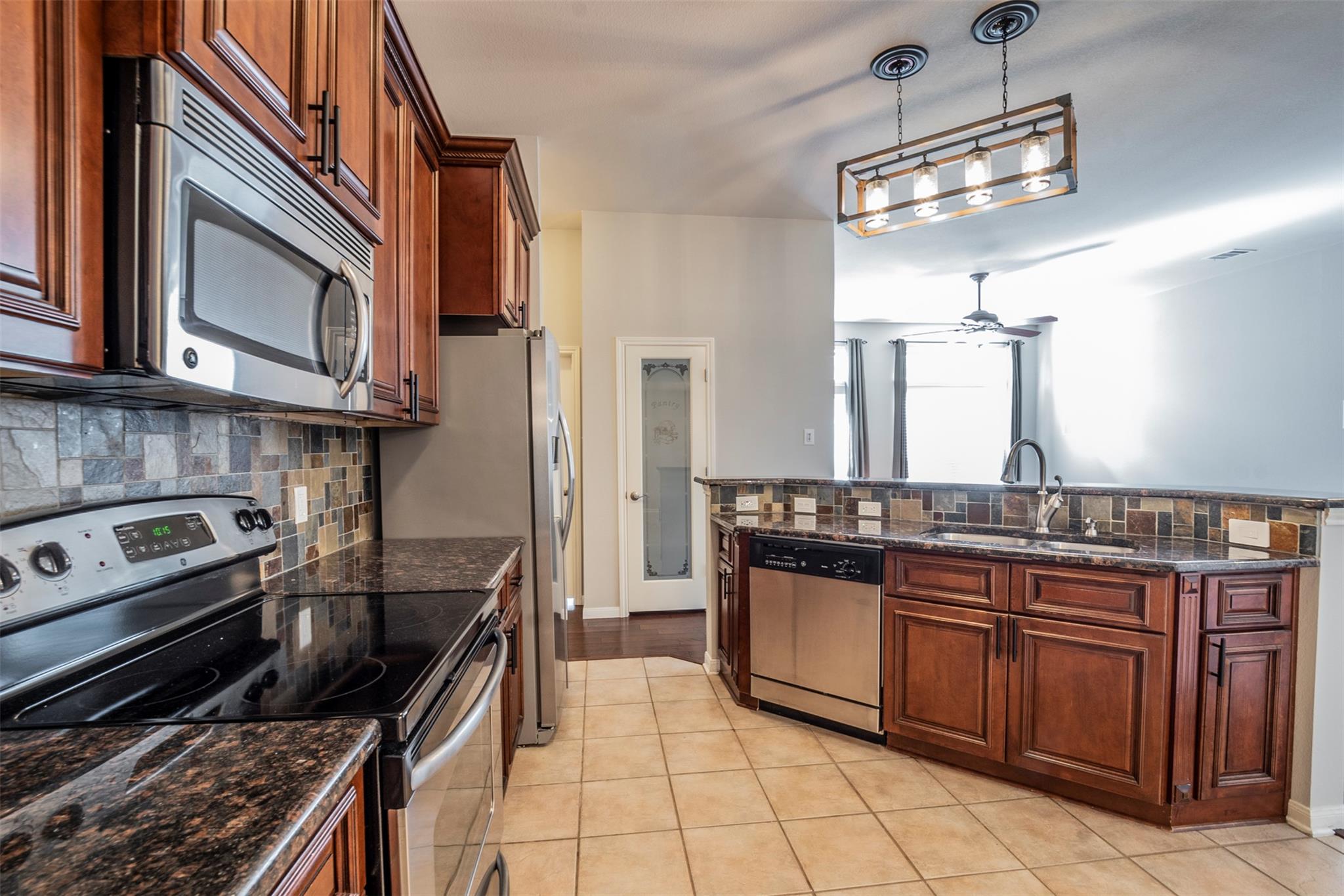 9009 Sommerland Way Austin TX 78749