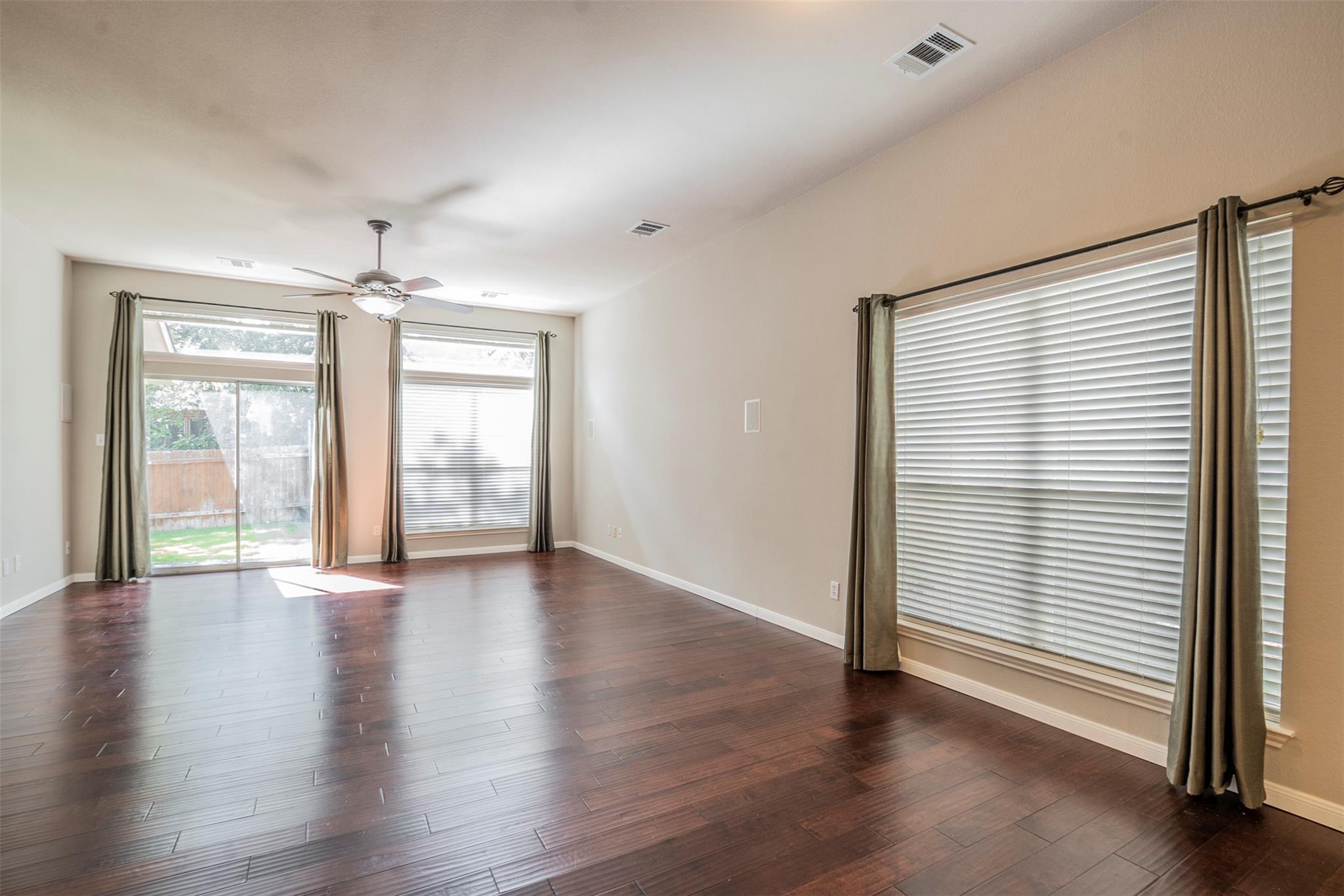 9009 Sommerland Way Austin TX 78749