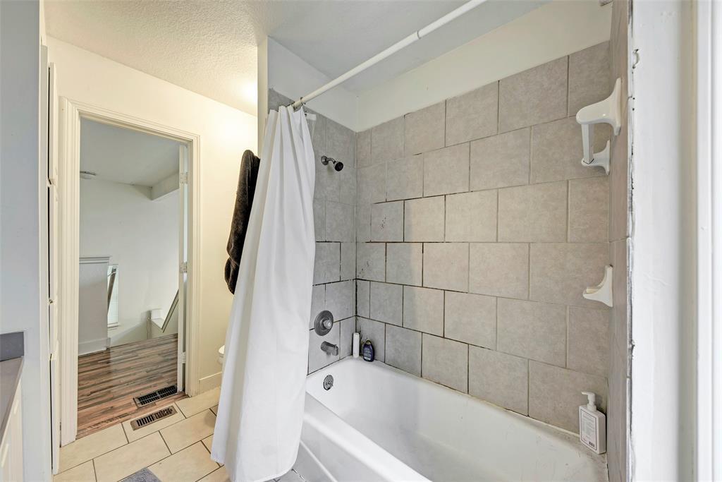 1205 W 22 1/2 Street Austin TX 78705