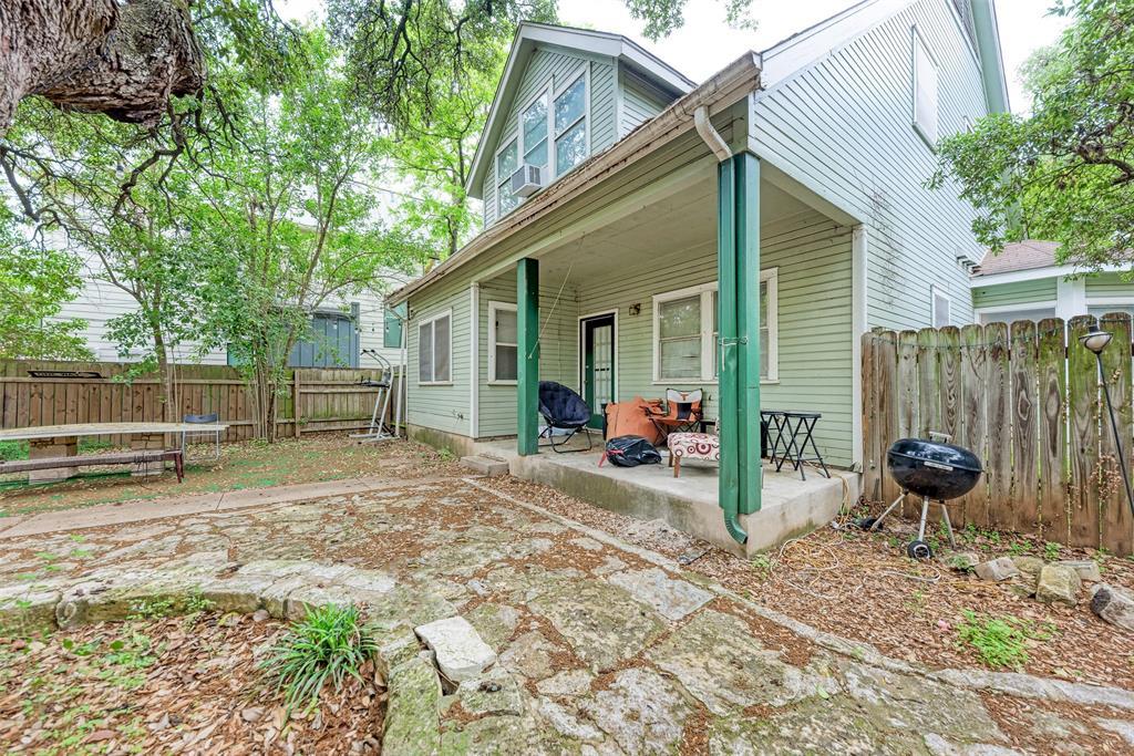 1205 W 22 1/2 Street Austin TX 78705