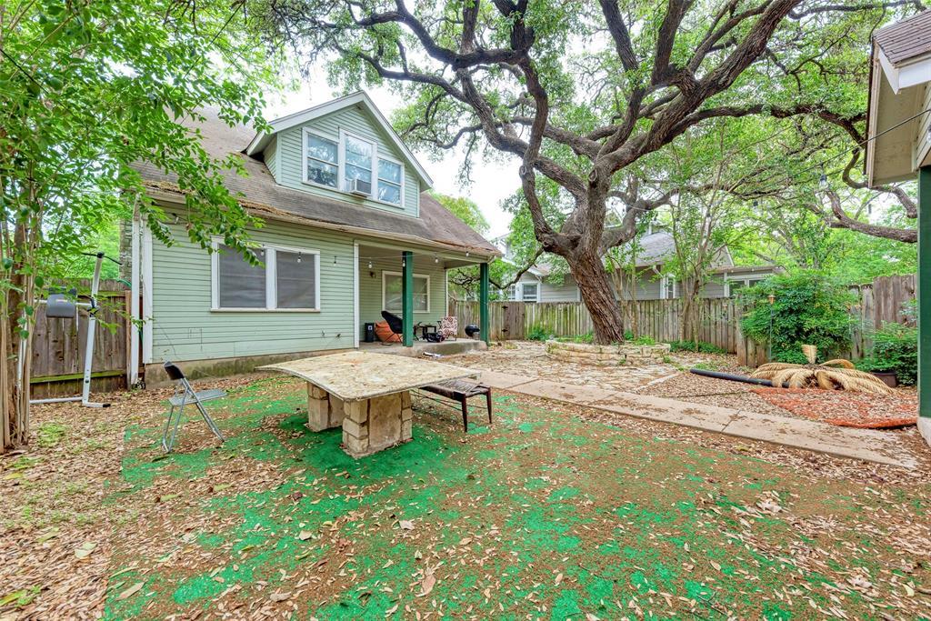 1205 W 22 1/2 Street Austin TX 78705