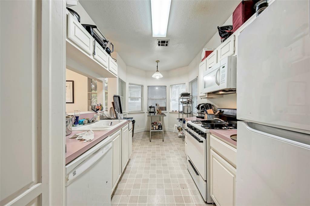 1205 W 22 1/2 Street Austin TX 78705