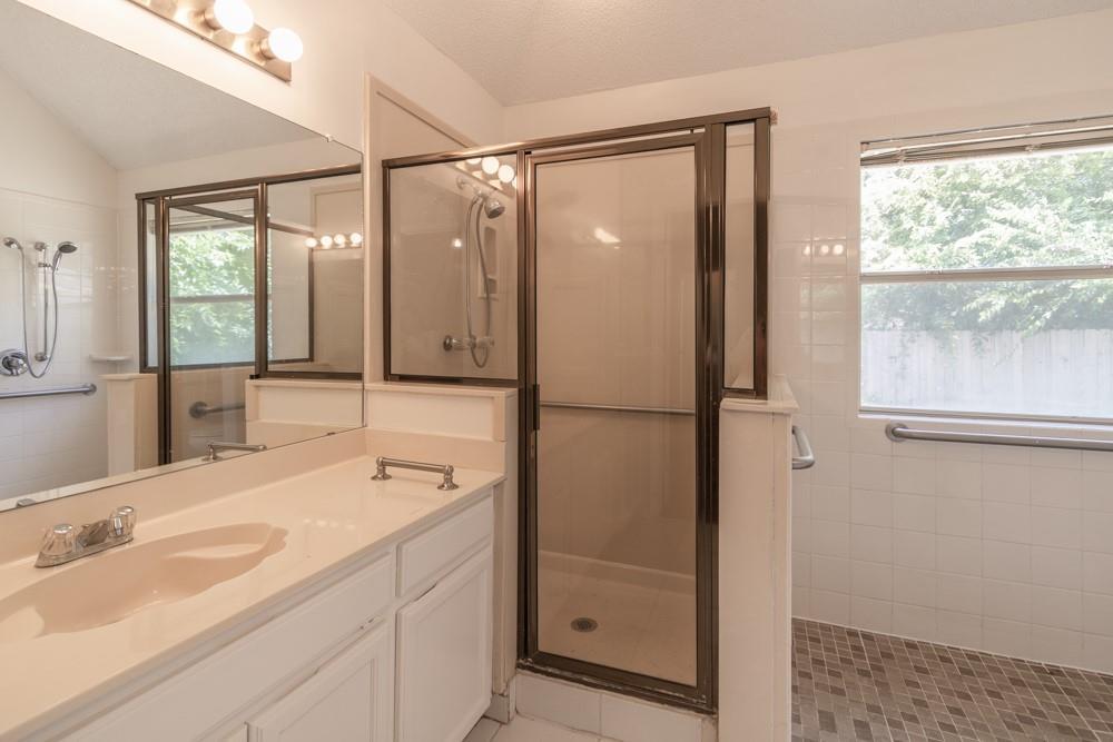 2411 Raintree Path Round Rock TX 78664