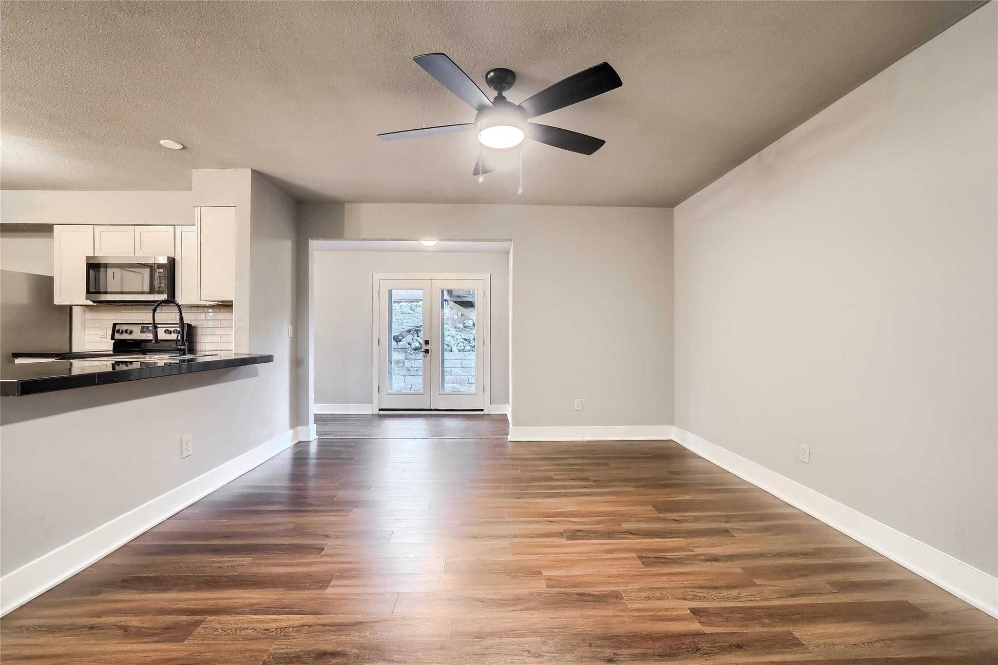 5909 Lago Vista Way D Lago Vista TX 78645