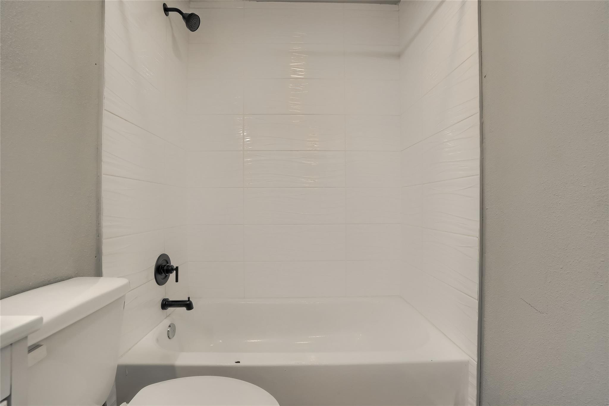 5909 Lago Vista Way D Lago Vista TX 78645