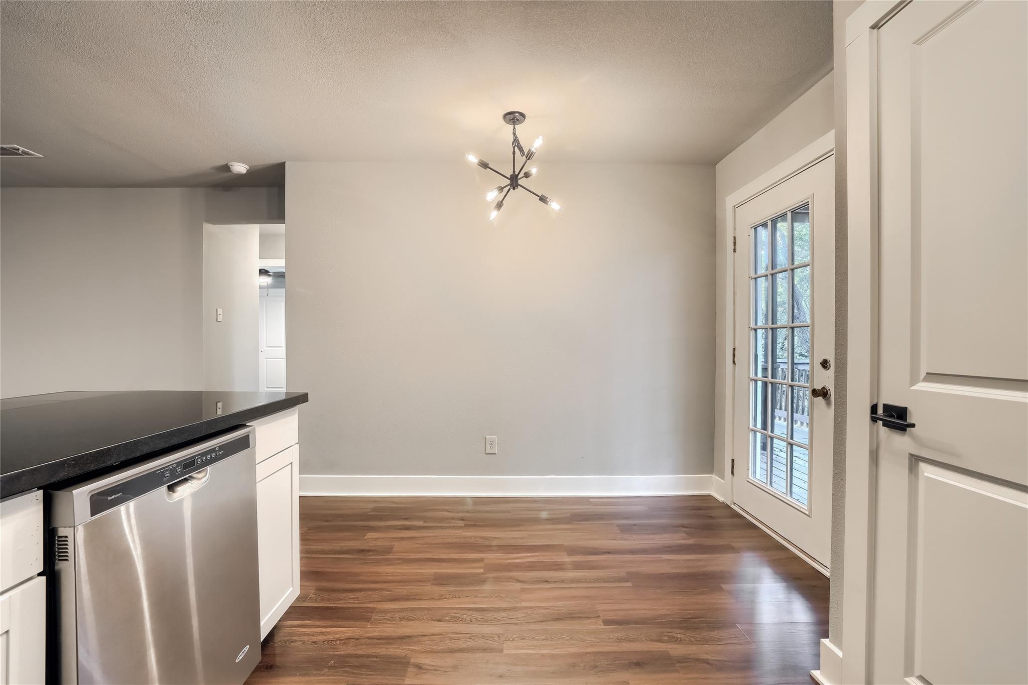 5909 Lago Vista Way D Lago Vista TX 78645