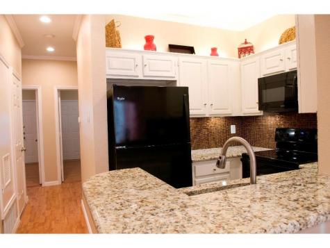 915 W 22 1/2 Street Austin TX 78705
