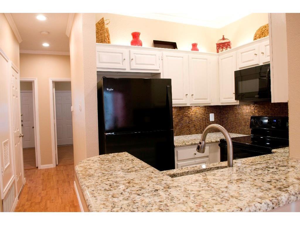 915 W 22 1/2 Street Austin TX 78705