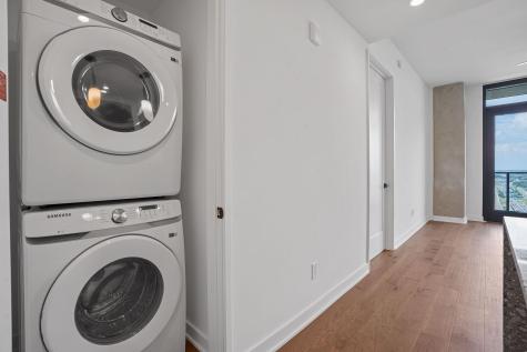84 East Avenue Austin TX 78701
