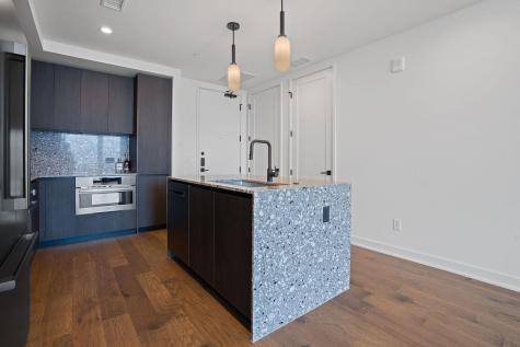 84 East Avenue Austin TX 78701