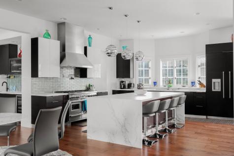 21 Cousteau Lane Austin TX 78746