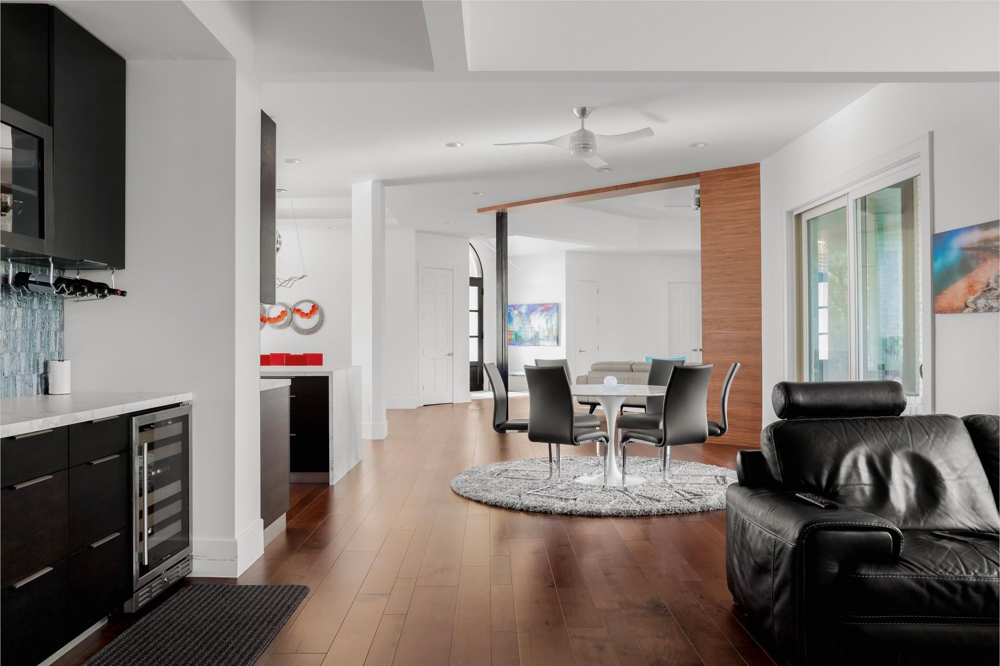 21 Cousteau Lane Austin TX 78746
