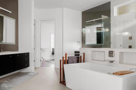 21 Cousteau Lane Austin TX 78746