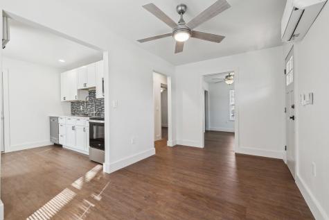 304 Harris Street Smithville TX 78957