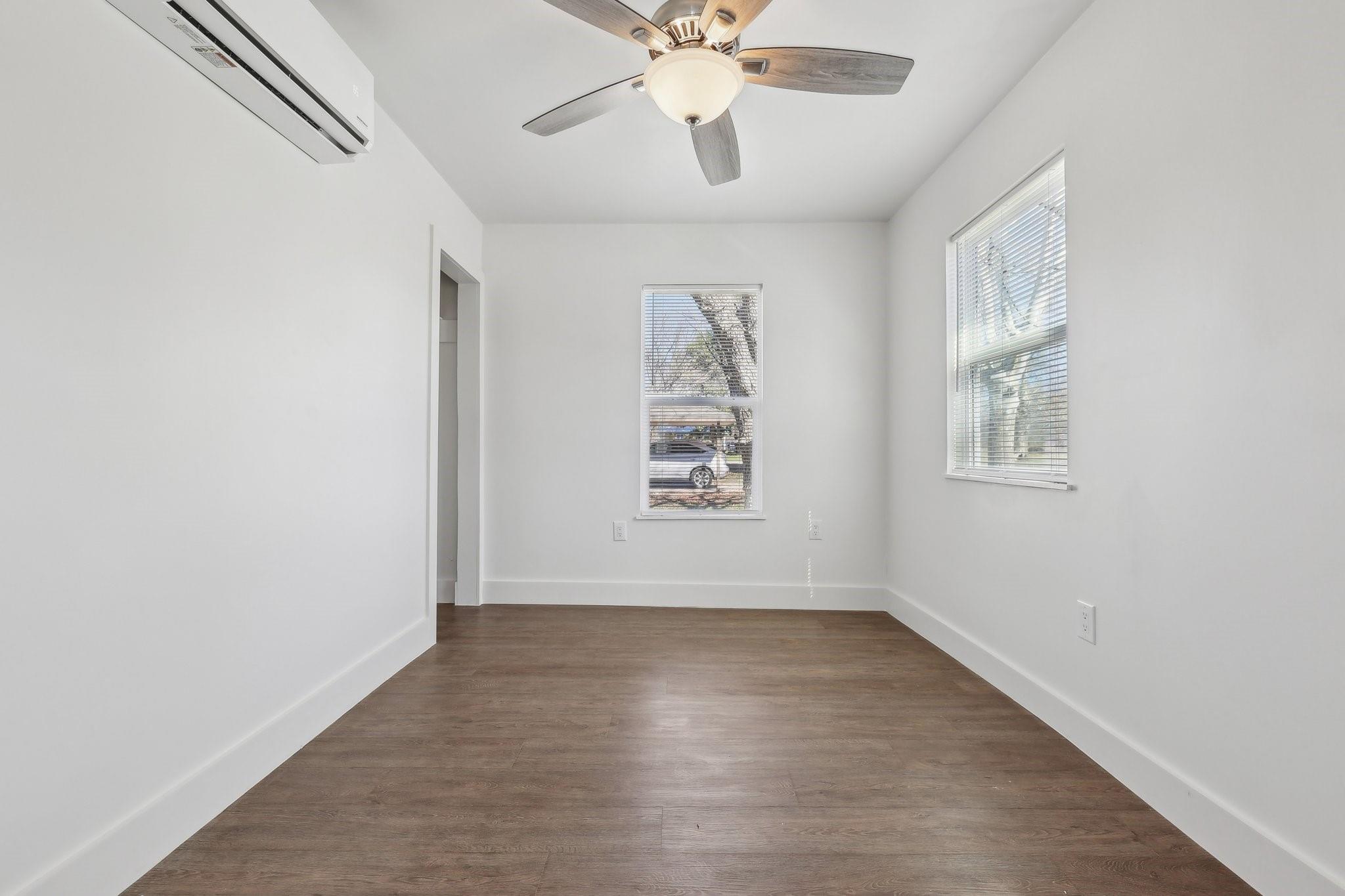 304 Harris Street Smithville TX 78957