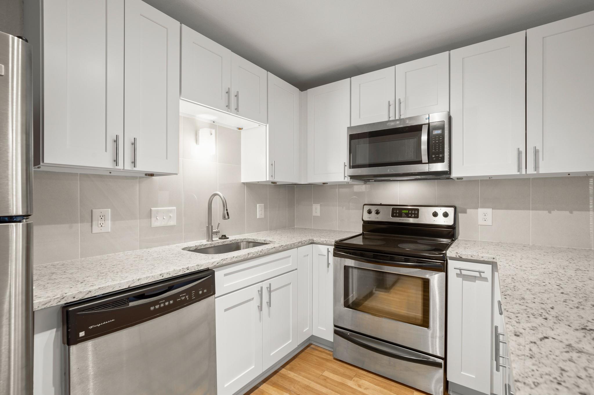 1013 W 23rd Street Austin TX 78705