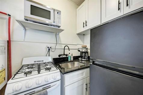 915 W 21st Street Austin TX 78705