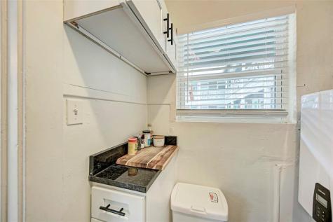 915 W 21st Street Austin TX 78705