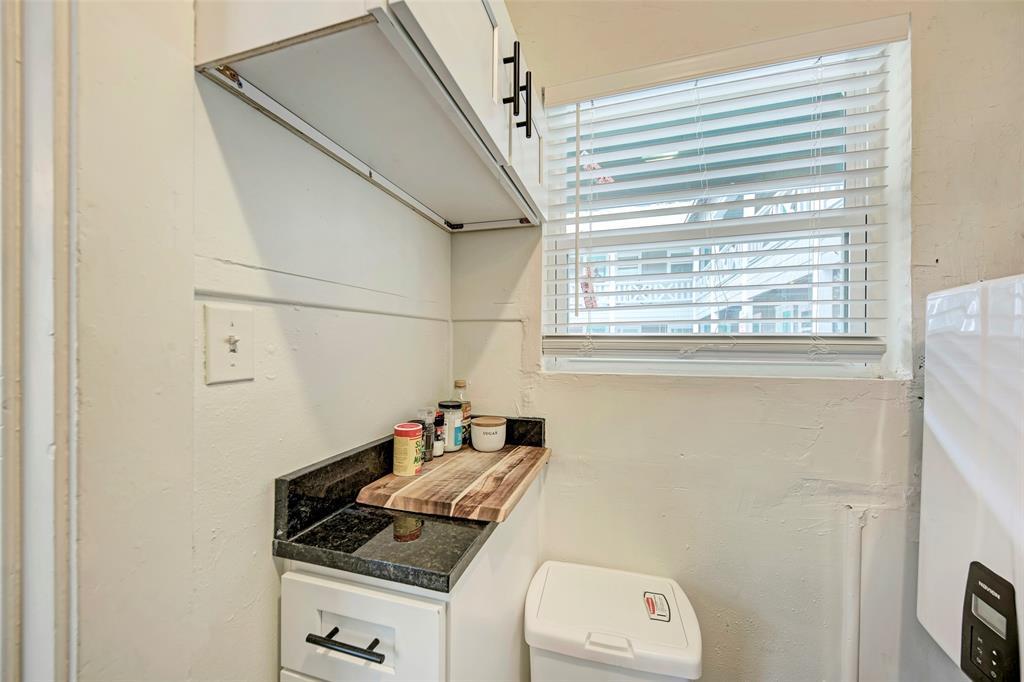 915 W 21st Street Austin TX 78705