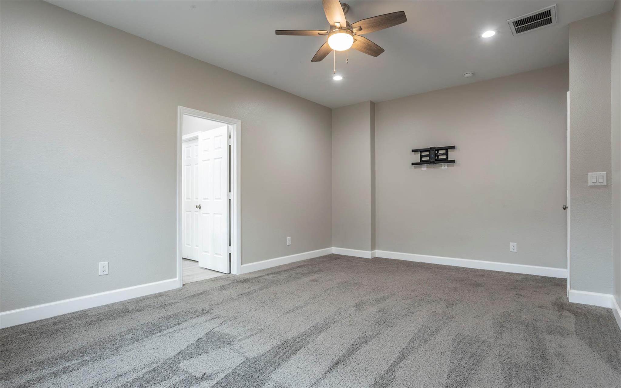 2718 Leslie Lane San Marcos TX 78666