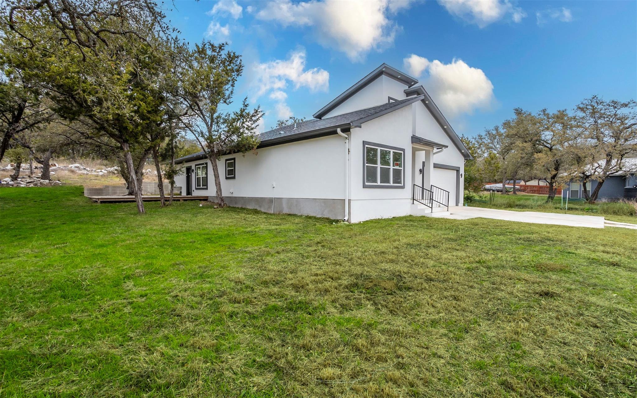 2718 Leslie Lane San Marcos TX 78666