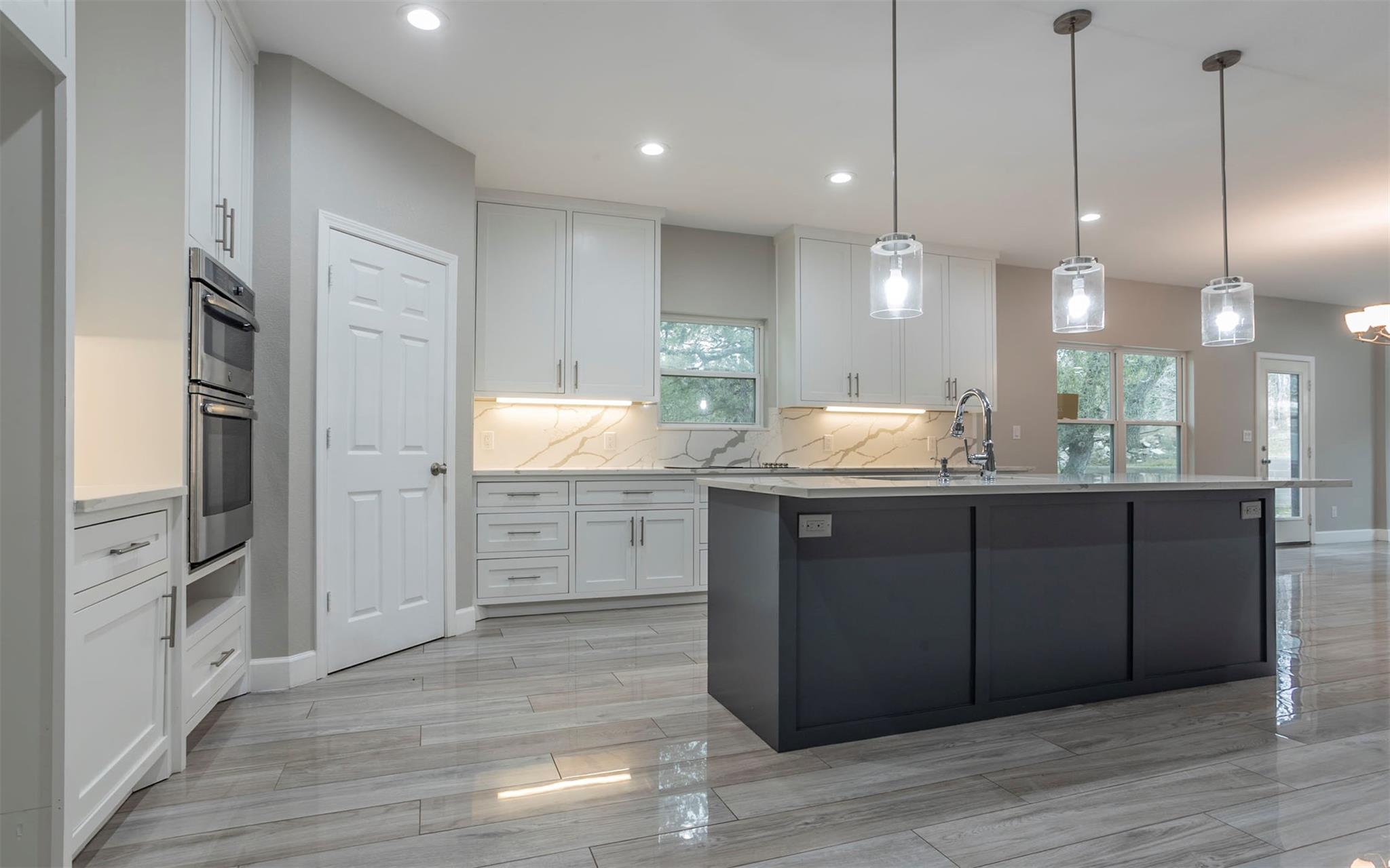 2718 Leslie Lane San Marcos TX 78666