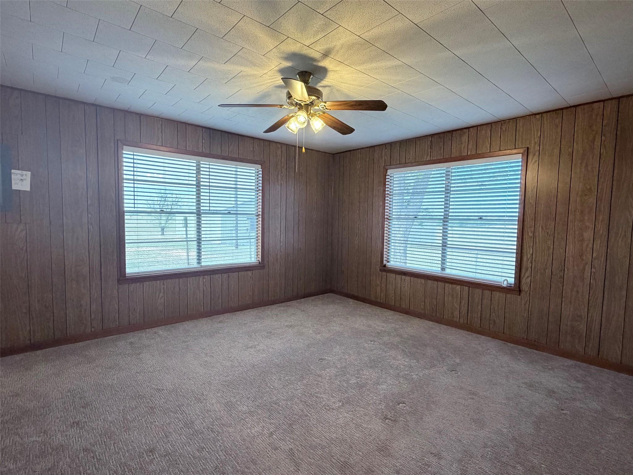 500 Greasy Bend Smithville TX 78957