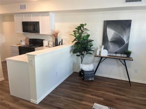 350 Debus Drive Taylor TX 76574